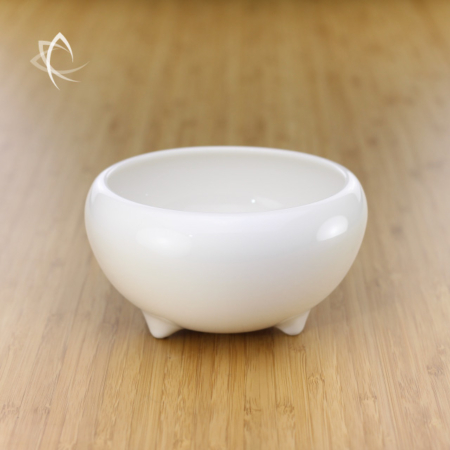 Refined Tea Refuse Jar in Ivory Porcelain