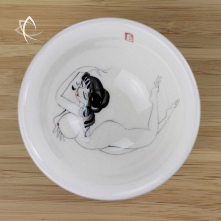 Hand-Painted Bathing Beauties Tea Cup New No. 6 Top View