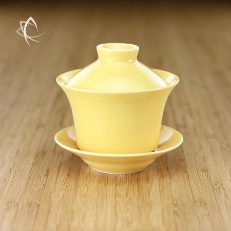 Classic Gaiwan in Yellow Porcelain Featured View